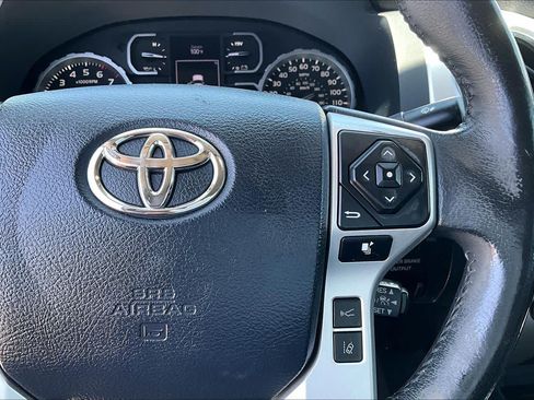 Used 2020 Toyota Tundra SR5 w/ SR5 Leather Package AWD/4WD image 24