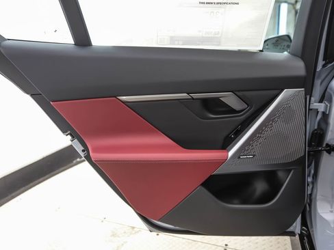 Used 2026 BMW 530i xDrive w/ M Sport Package image 21