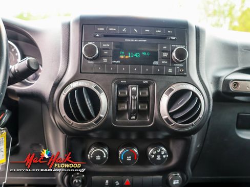 Used 2013 Jeep Wrangler Unlimited Sport image 14