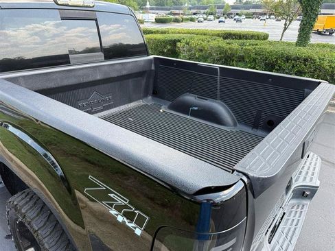 Used 2011 GMC Sierra 1500 SLE w/ All-Terrain Package AWD/4WD image 10