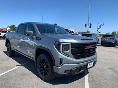New 2026 GMC Sierra 1500 Elevation w/ Preferred Package