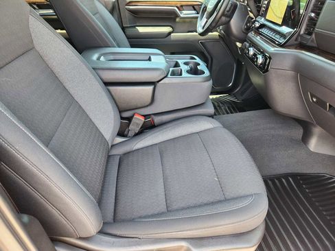 Certified 2024 GMC Sierra 1500 Elevation RWD image 15