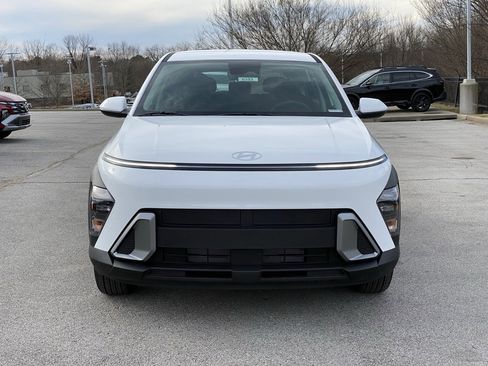 New 2026 Hyundai Kona SE image 2