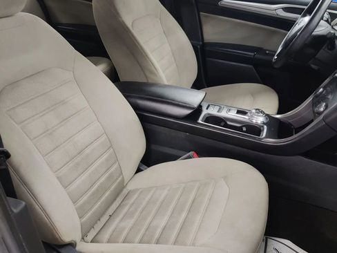 Used 2020 Ford Fusion S image 13