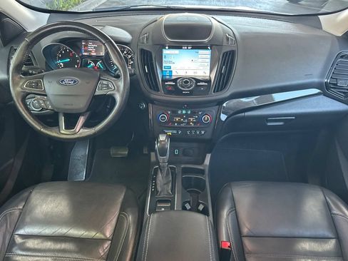 Used 2019 Ford Escape Titanium AWD/4WD image 13