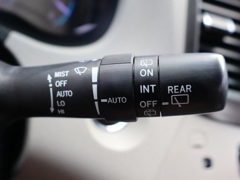 Used 2013 Toyota Sienna Limited w/ Premium Pkg AWD/4WD image 33