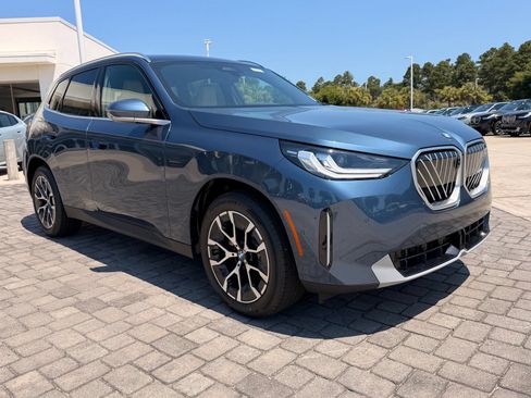 New 2026 BMW X3 xDrive30i w/ Premium Package AWD/4WD image 7