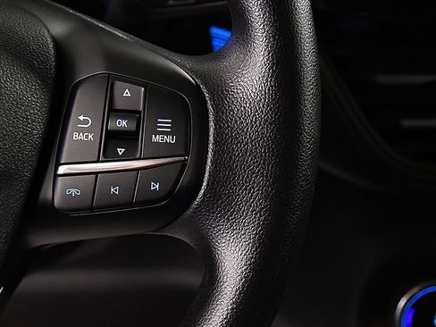Used 2025 Ford Escape Active AWD/4WD image 21