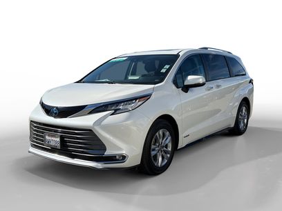 Used 2021 Toyota Sienna Limited