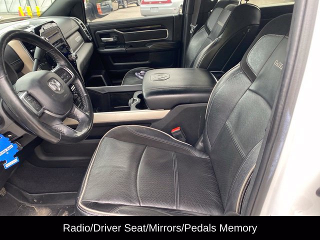 Used 2019 RAM 2500 Laramie w/ Night Edition AWD/4WD image 16