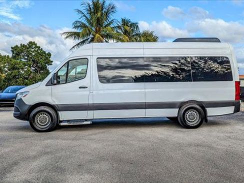 Used 2019 Mercedes-Benz Sprinter 2500 w/ Driver Convenience Package image 3