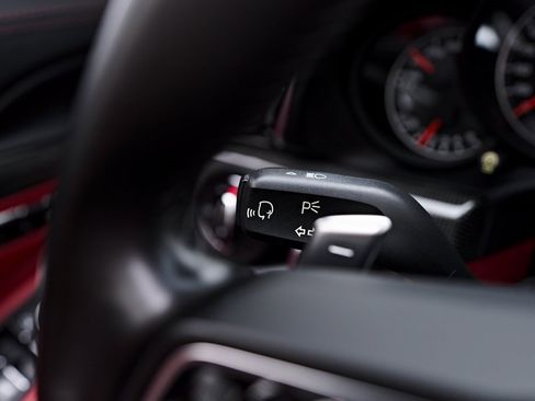 Used 2019 Porsche 911 Turbo S image 63