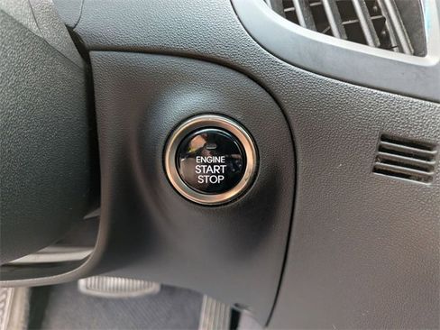 Used 2016 Hyundai Genesis 3.8 image 19