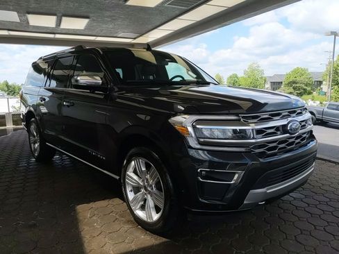 Used 2024 Ford Expedition Max Platinum AWD/4WD image 4
