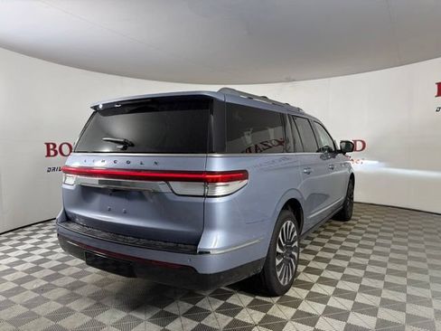 Used 2024 Lincoln Navigator L Black Label AWD/4WD image 8