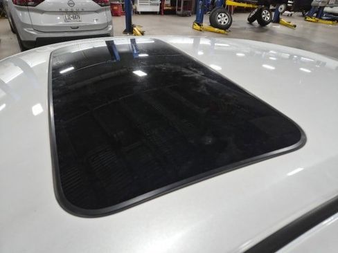 New 2025 Nissan Sentra SV w/ SV Premium Package image 7