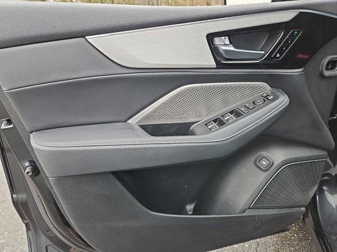 Used 2023 Acura MDX SH-AWD w/ Technology Package image 13