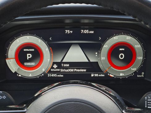 Used 2024 Nissan Rogue SL FWD image 15