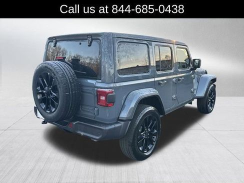 Certified 2025 Jeep Wrangler Unlimited Sahara w/ Safety Group image 5