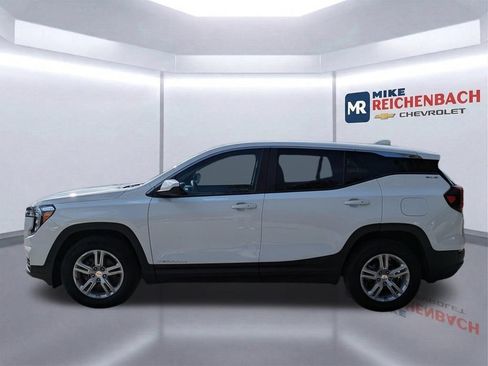 Used 2023 GMC Terrain SLE FWD image 7