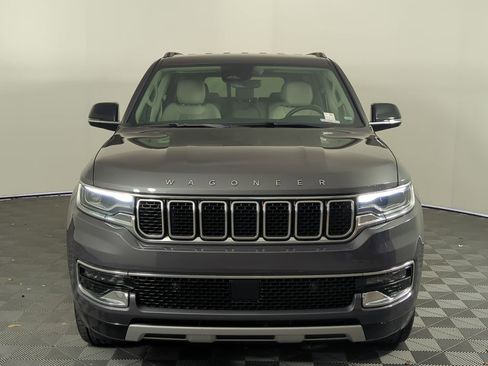 Used 2024 Jeep Wagoneer L Series II image 10