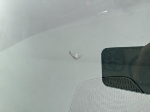 Used 2018 Buick Regal Essence w/ Driver Confidence Package #1 image 19