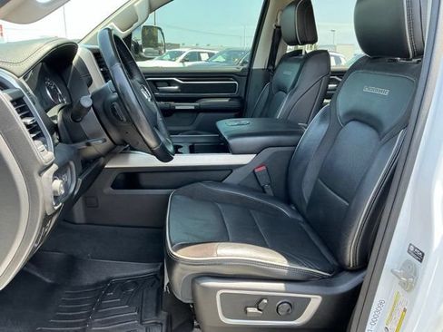 Used 2022 RAM 1500 Laramie AWD/4WD image 19