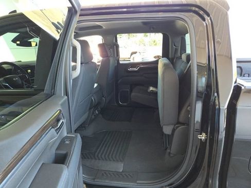 Used 2024 Chevrolet Silverado 1500 LT AWD/4WD image 46
