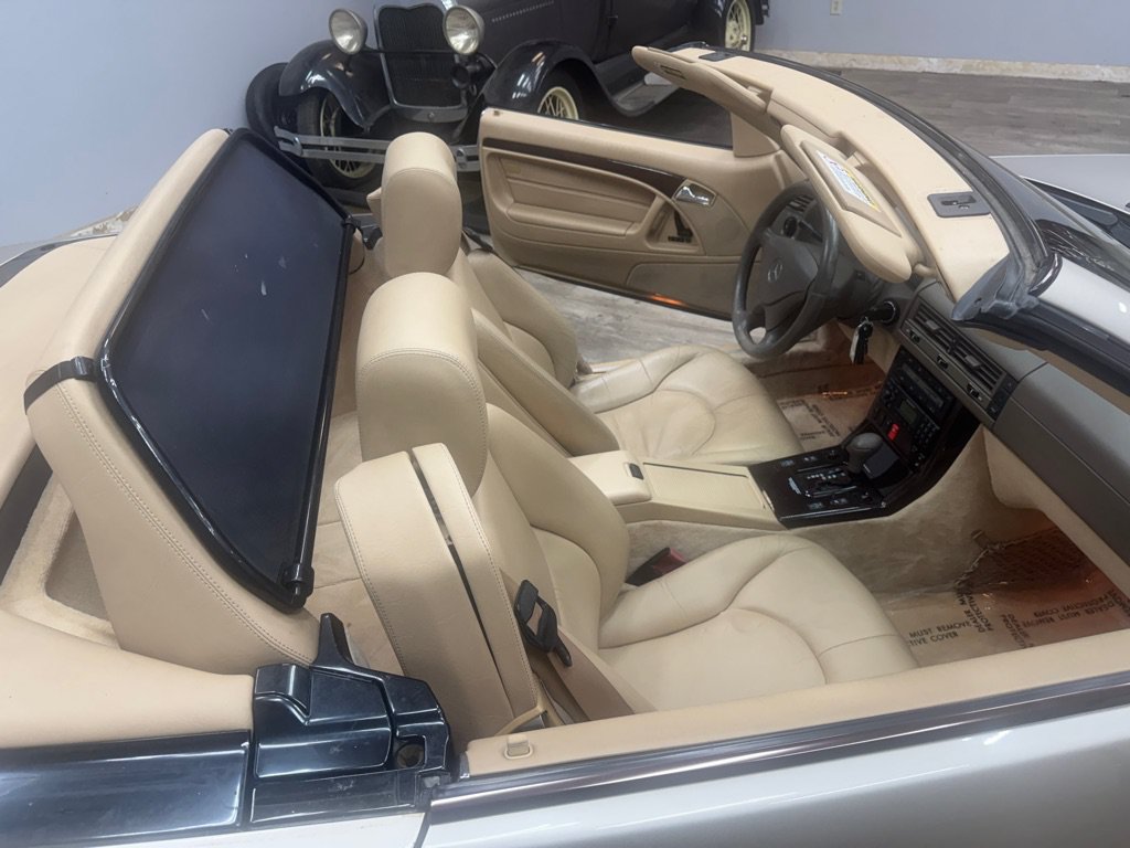 Used 2000 Mercedes-Benz SL 500 image 31
