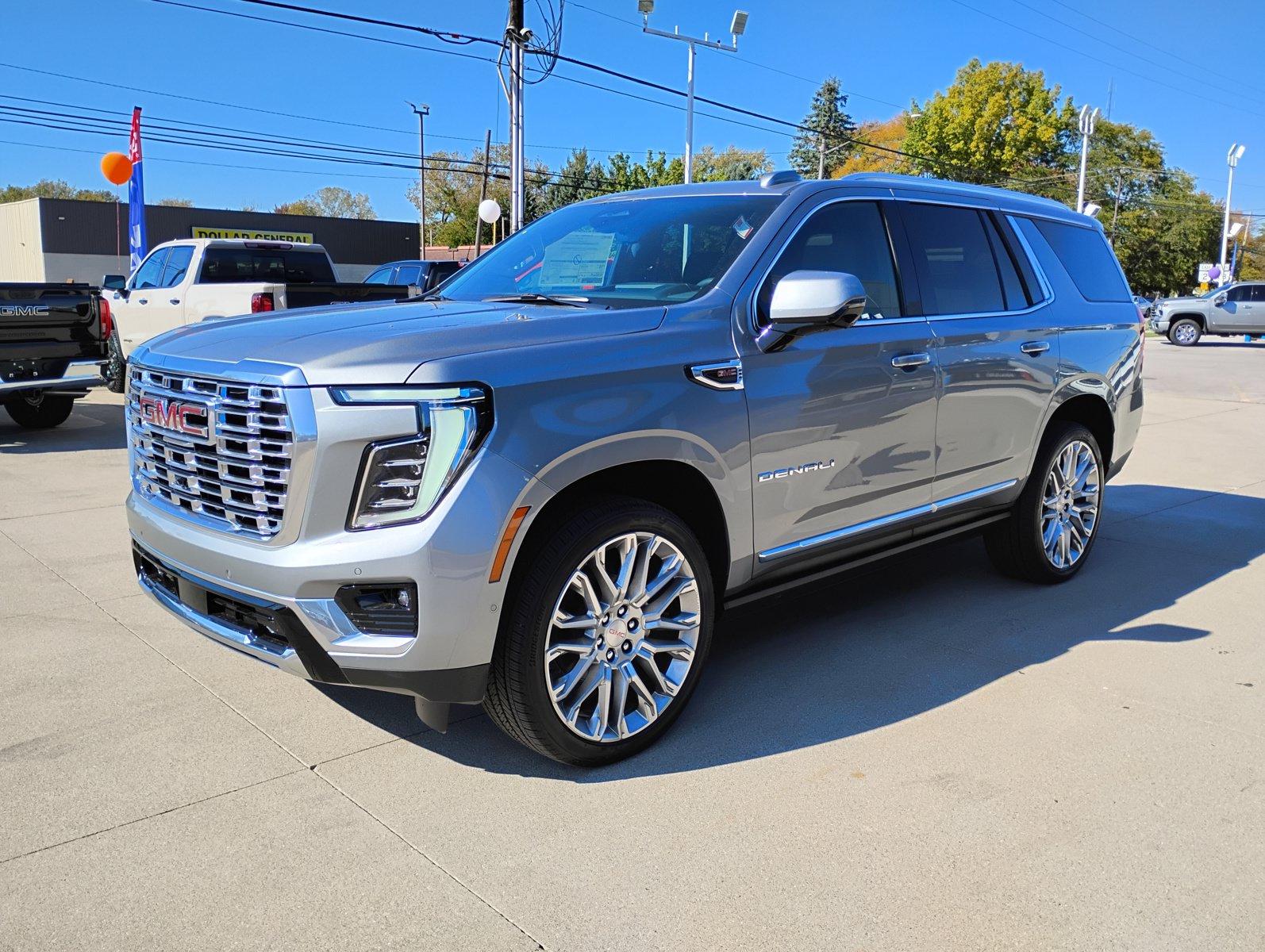 New 2027 GMC Yukon Denali w/ Denali Reserve Package AWD/4WD image 13