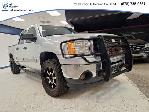 Used 2011 GMC Sierra 1500 SLE w/ Power Tech Package AWD/4WD image 1
