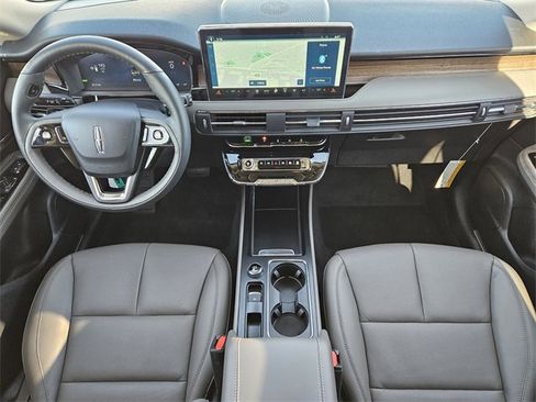 New 2026 Lincoln Corsair Grand Touring image 24