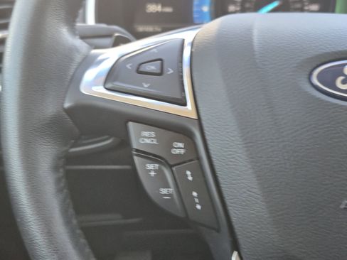 Used 2018 Ford Edge SEL w/ Equipment Group 201A image 24