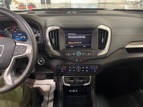 Certified 2024 GMC Terrain SLE w/ Driver Convenience Package image 18