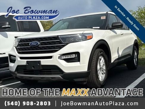 Used 2023 Ford Explorer XLT w/ Equipment Group 202A image 1