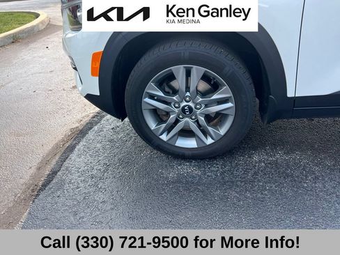 Used 2021 Kia Seltos S AWD/4WD image 16