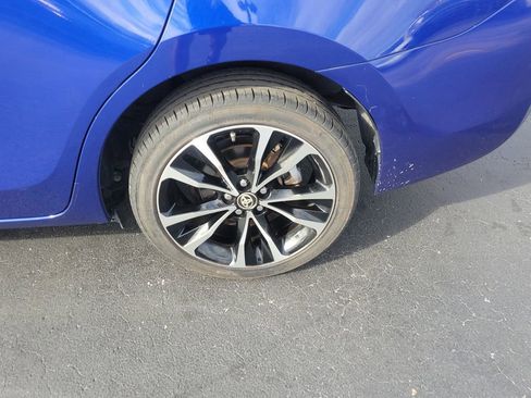 Used 2018 Toyota Corolla SE image 5