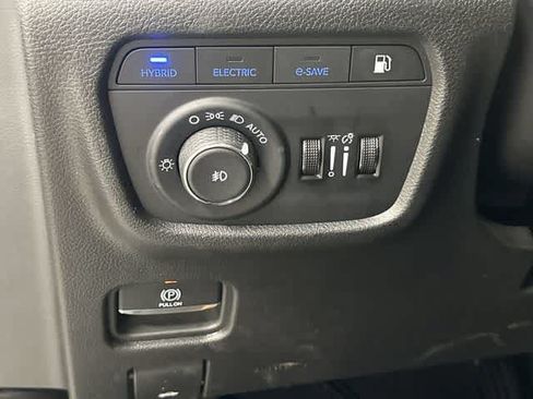 Used 2024 Jeep Grand Cherokee Limited 4xe AWD/4WD image 19