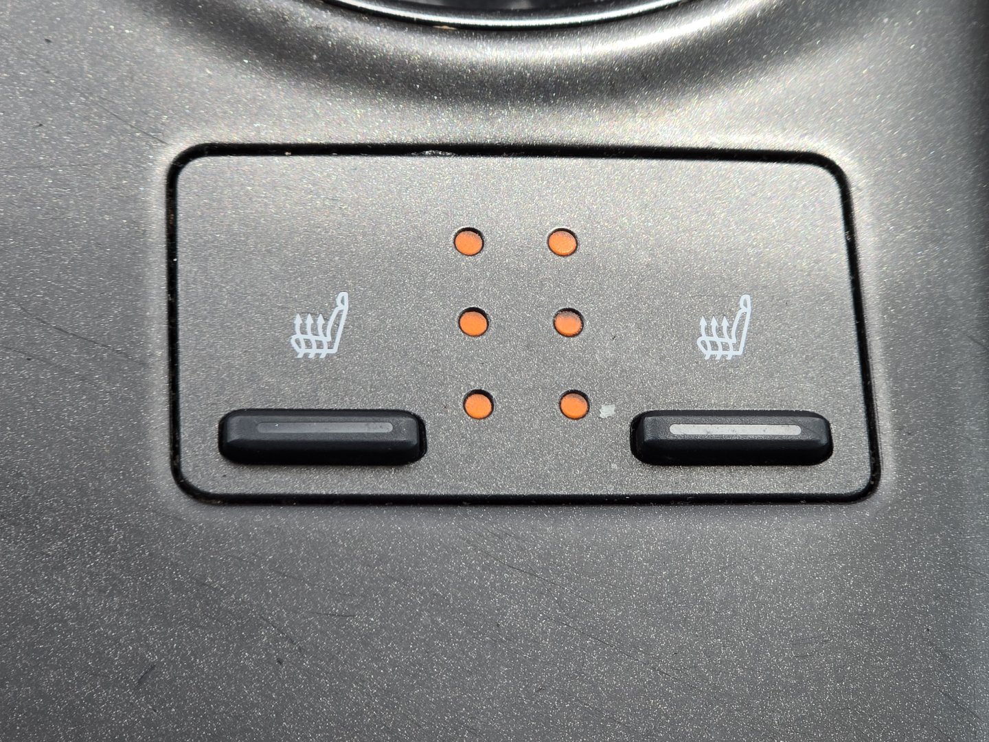 Used 2024 Toyota Camry SE FWD image 9