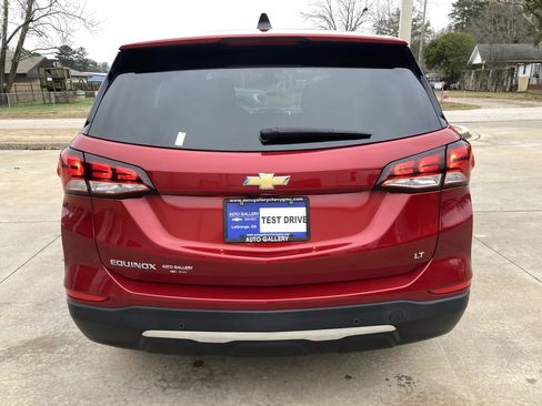 Certified 2024 Chevrolet Equinox LT image 7