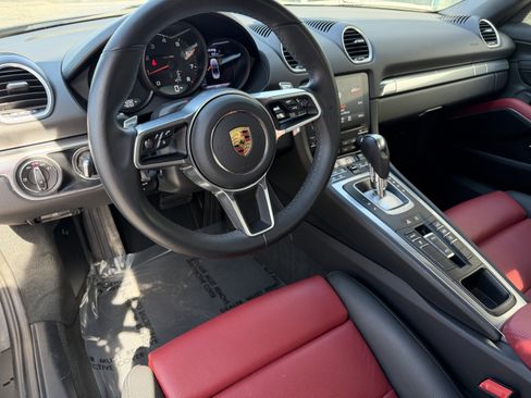 Certified 2022 Porsche 718 Boxster RWD image 15