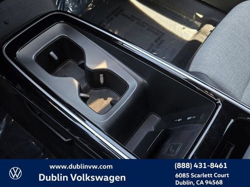 Certified 2023 Volkswagen ID.4 Pro RWD image 17