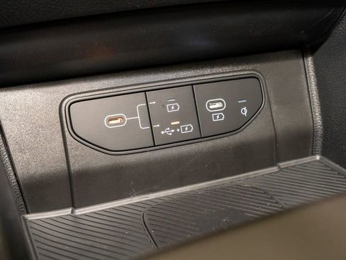 New 2026 Kia Sportage EX image 15