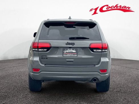 Used 2020 Jeep Grand Cherokee Altitude AWD/4WD image 26