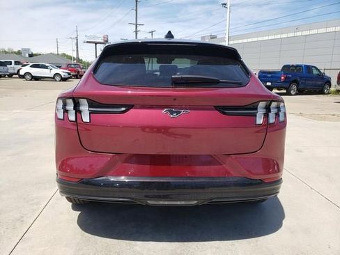 Used 2025 Ford Mustang Mach-E Premium w/ Sport Appearance Package AWD/4WD image 6