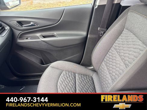 Used 2021 Chevrolet Equinox LT image 16