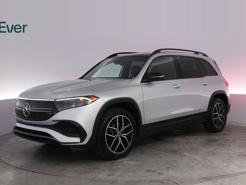 Used 2023 Mercedes-Benz EQB 350 4MATIC SUV image 2