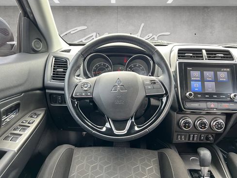 Used 2021 Mitsubishi Outlander Sport SE FWD image 21