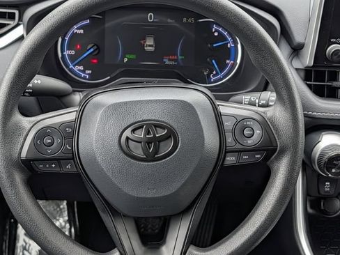 Used 2025 Toyota RAV4 XLE w/ Convenience Package AWD/4WD image 13