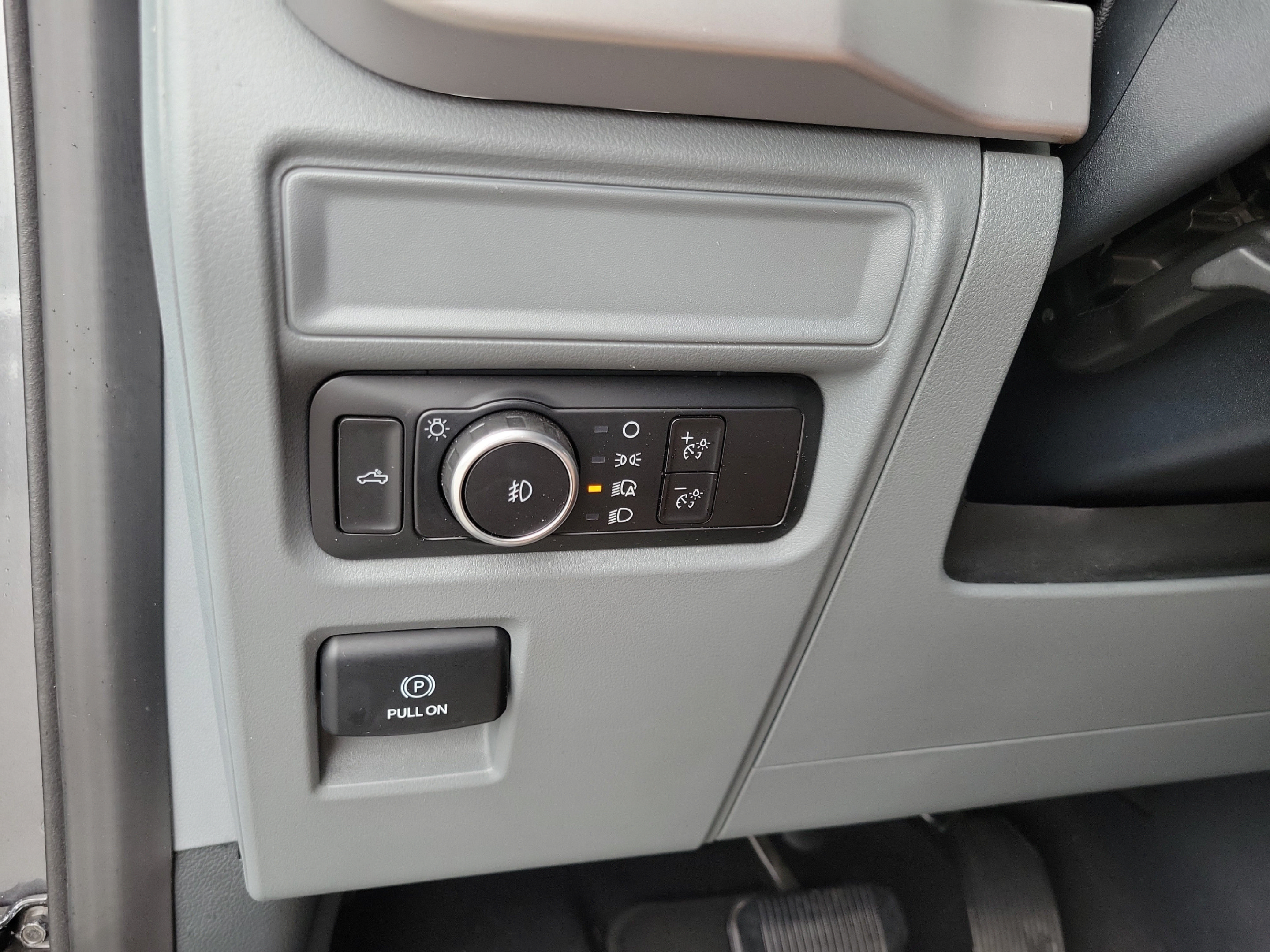 Used 2023 Ford F150 XLT AWD/4WD image 19